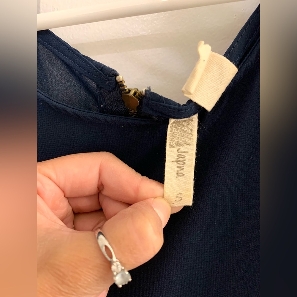 JAPNA • Indigo Blue Light Shortsleeved Blouse - Picture 9 of 9